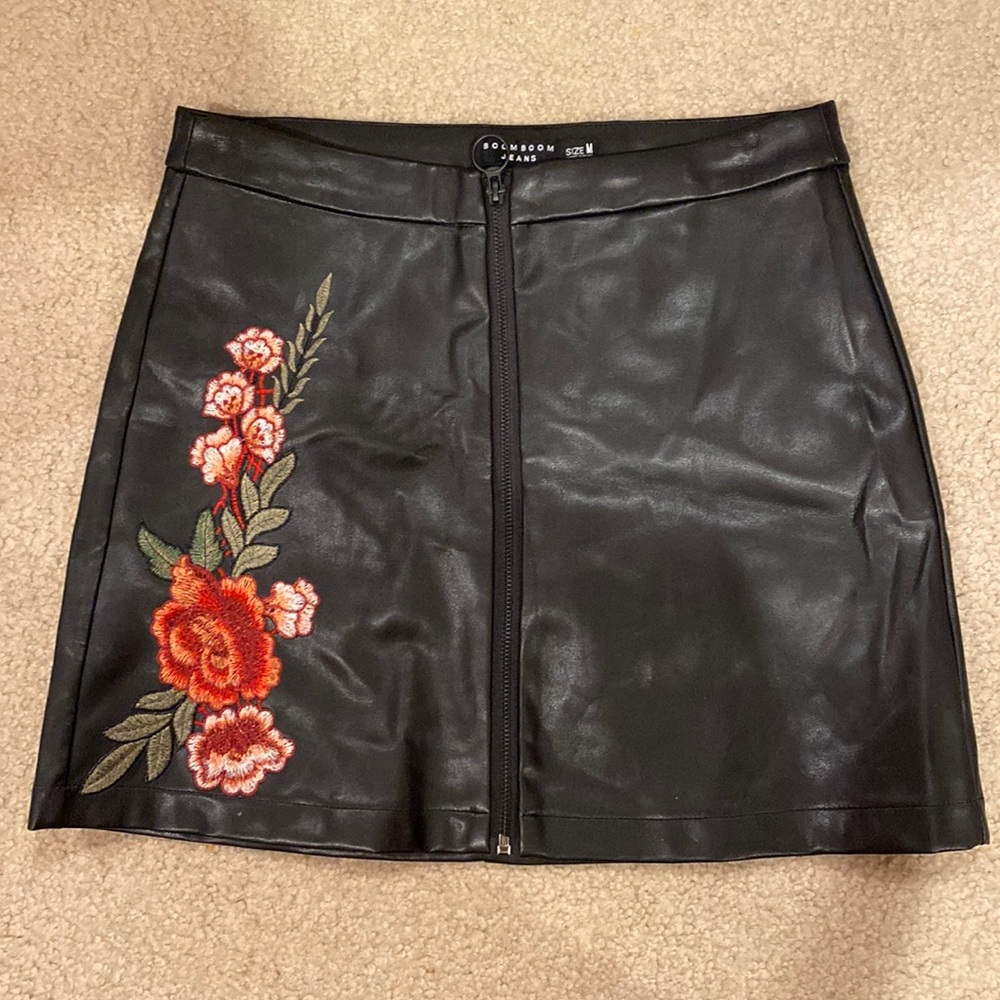 Embroidered leather mini skirt